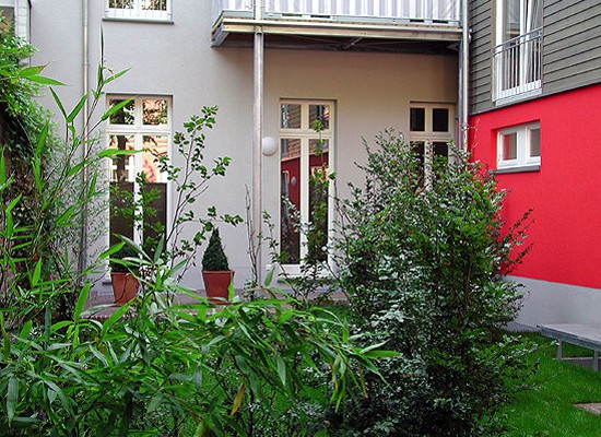 AS_04_550x410