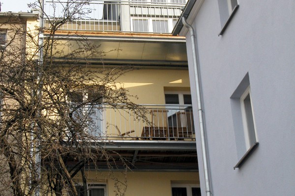 US_01_600x800